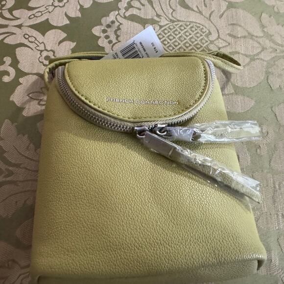 French Connection Noreen Slouchy Easy Crossbody Cell Phone Bag in Wasabi Green - Picture 7 of 7